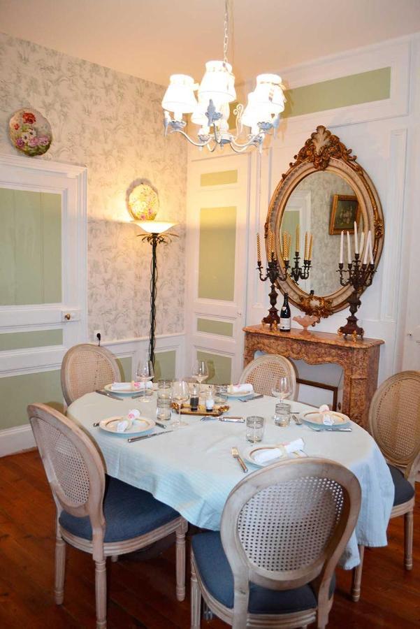 Domaine De L Hyeres Hotel Grandcourt  Bagian luar foto